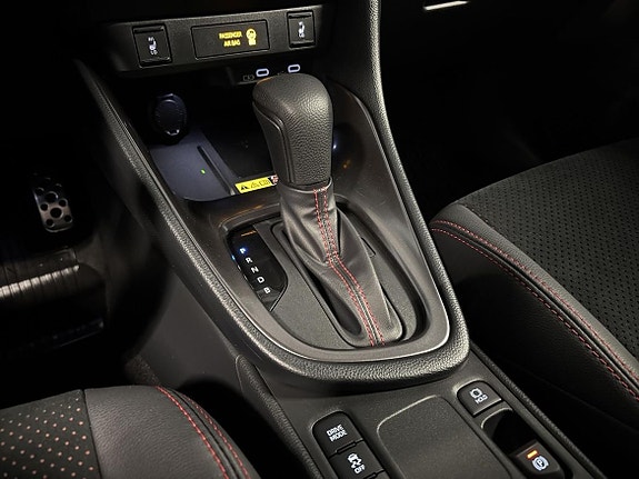 Toyota Yaris 17 of 18