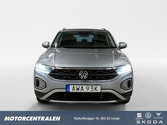 Volkswagen T-Roc 2 of 5