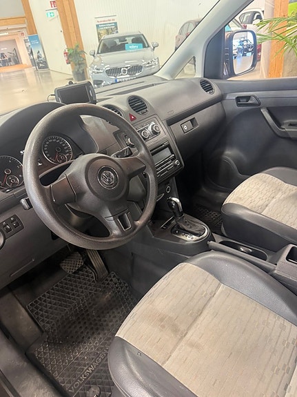 Volkswagen Caddy 4 of 5