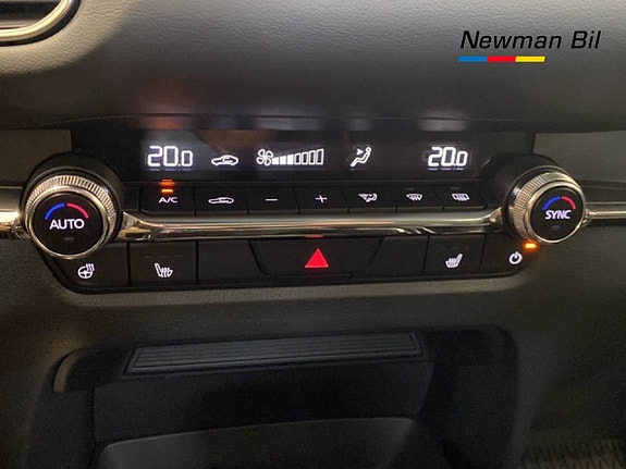 Mazda CX-30 13 of 15