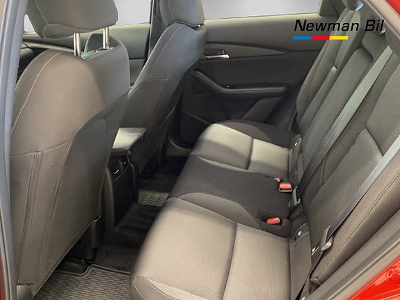 Mazda CX-30 9 of 15