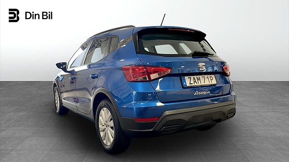 Seat Arona 3 of 13