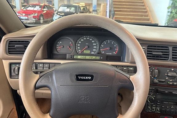 Volvo C70 10 of 20