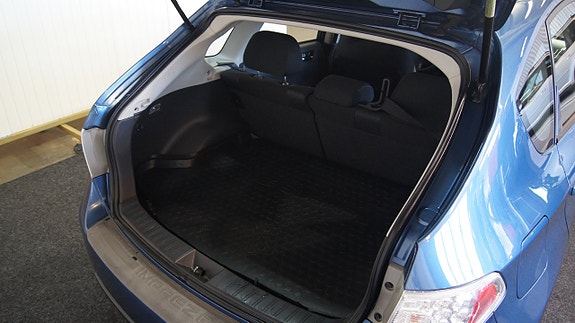Subaru Impreza 9 of 10