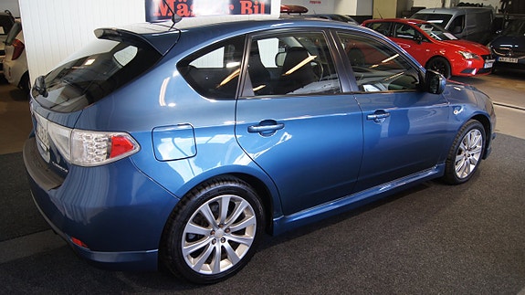 Subaru Impreza 2 of 5