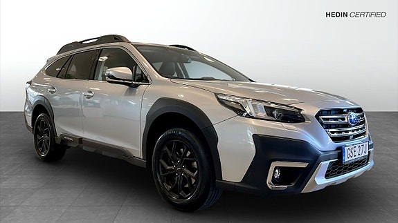 Subaru Outback 3 of 5