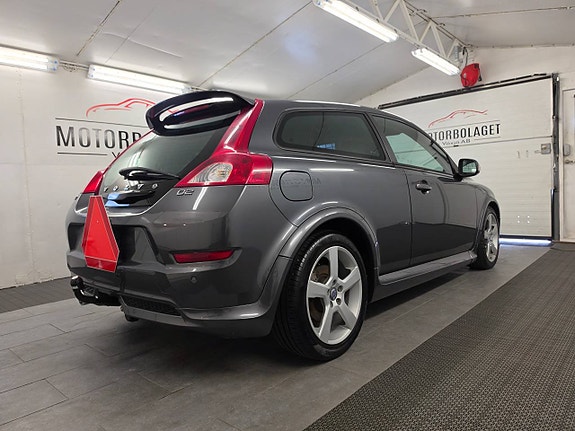 Volvo C30 D2 Man *2012 R-Design Skinn* Atraktor 3 of 5