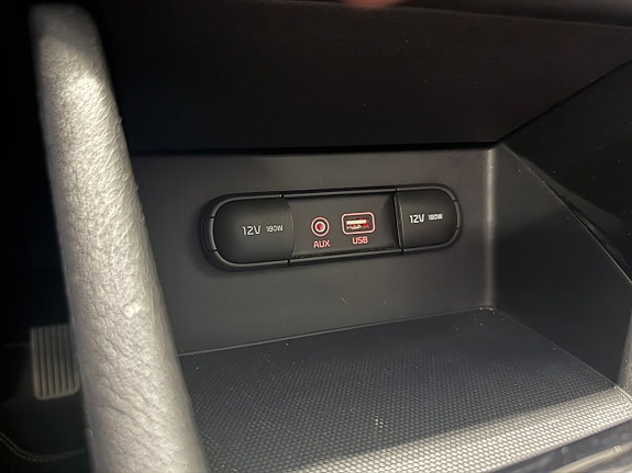 Kia Niro 16 of 19