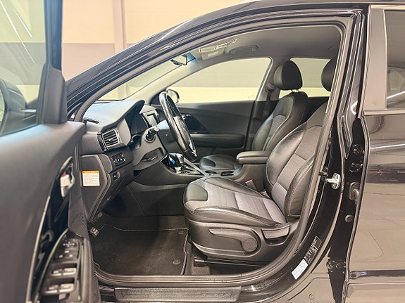 Kia Niro 8 of 19
