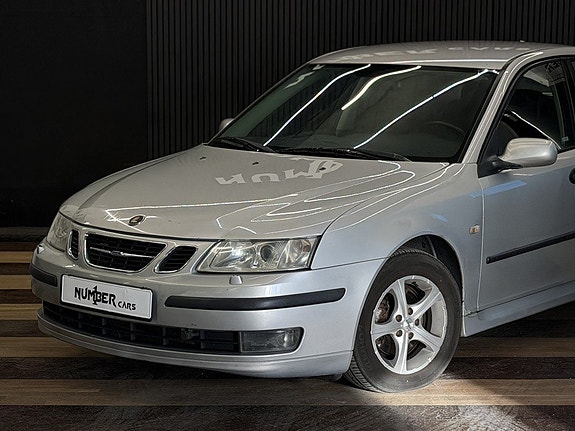 Saab 9-3 3 of 5