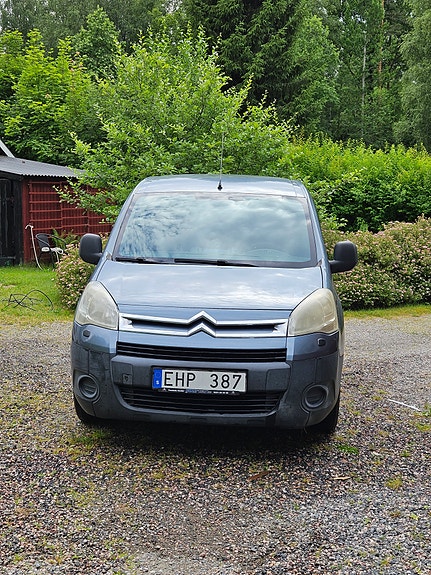 Citroen Berlingo 2 of 5