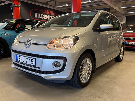 Volkswagen UP! 7 of 28
