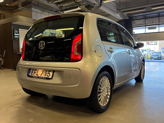Volkswagen UP! 9 of 28