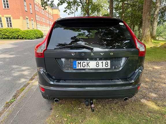 Volvo XC60 6 of 11