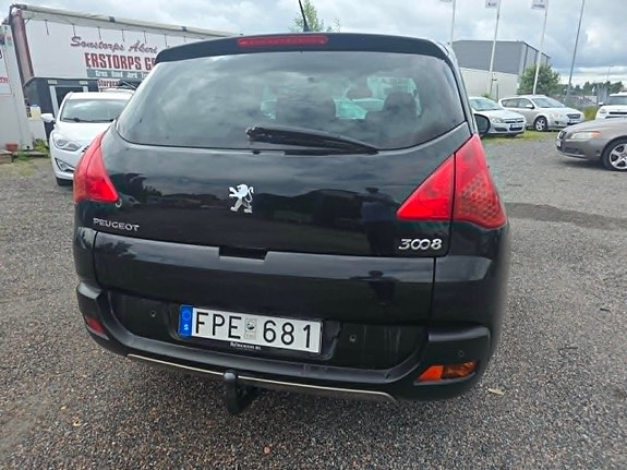 Peugeot 3008 10 of 16