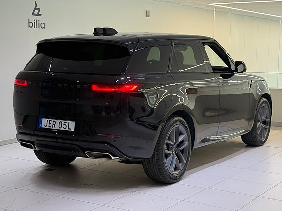 Land Rover Range Rover Sport 4 of 5