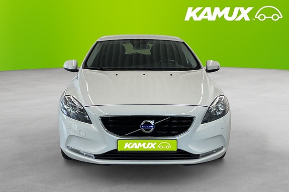 Volvo V40 6 of 20