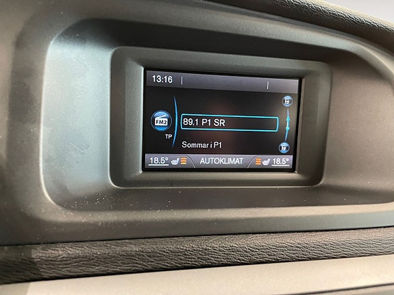 Volvo V40 20 of 20