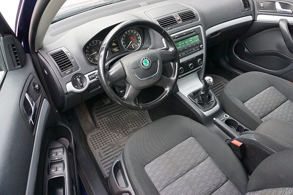 Skoda Octavia 15 of 19