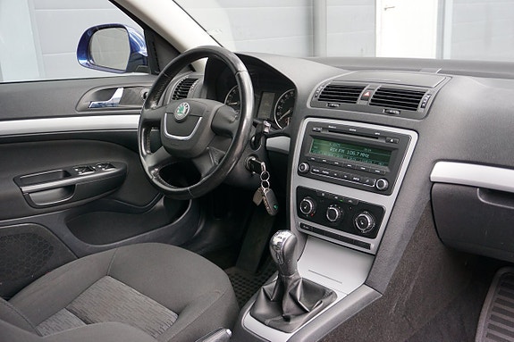Skoda Octavia 11 of 19