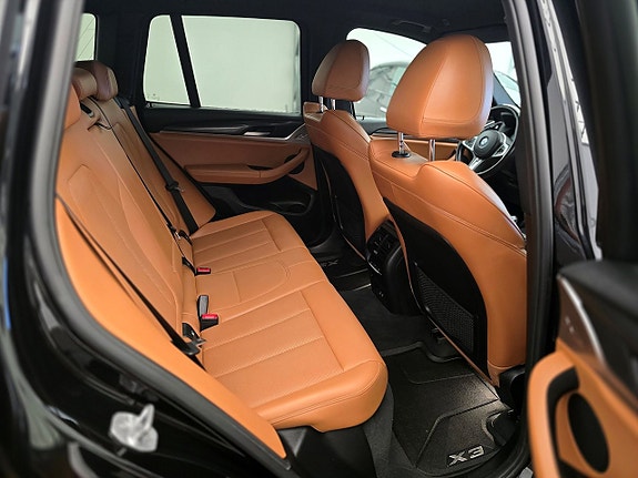 BMW X3 13 of 22