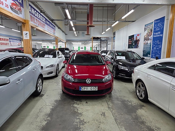 Volkswagen Golf VI 3 of 13