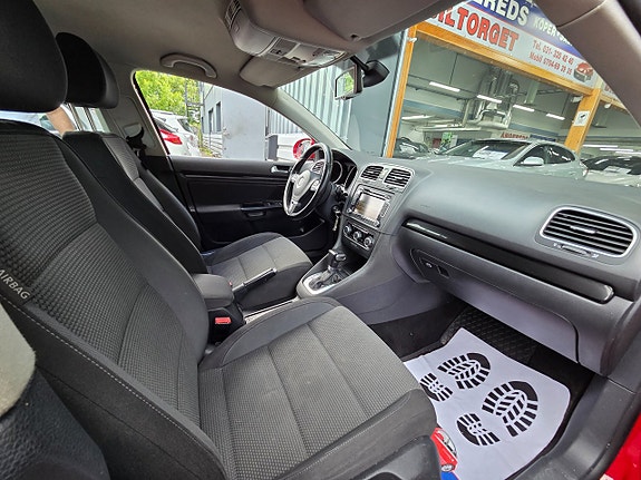 Volkswagen Golf VI 8 of 13