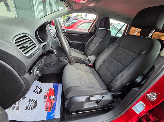 Volkswagen Golf VI 13 of 13