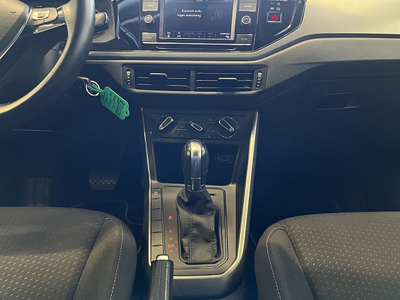 Volkswagen Polo 10 of 20