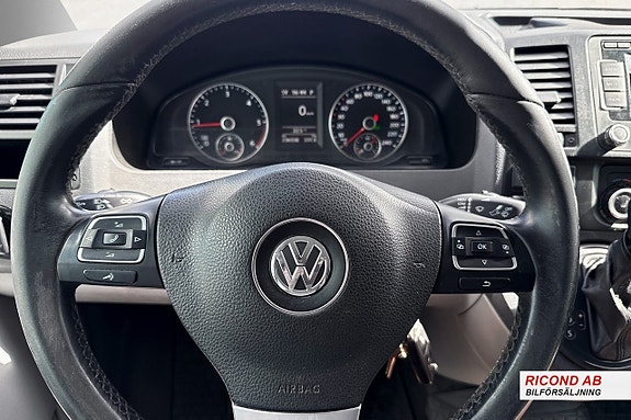 Volkswagen Transporter 11 of 13