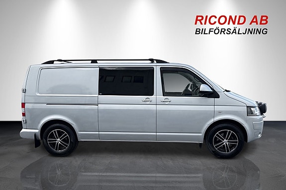 Volkswagen Transporter 2 of 5