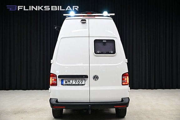 Volkswagen Transporter 15 of 30