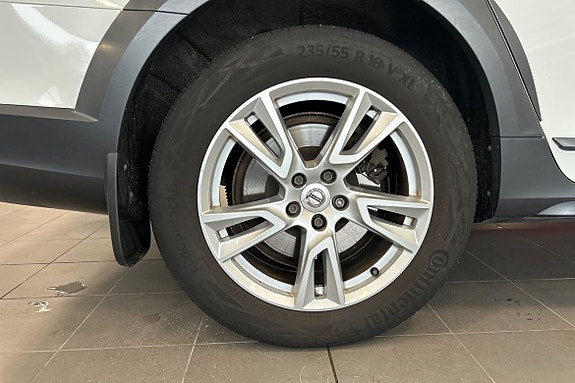 Volvo V90 Cross Country 17 of 21