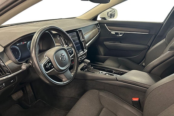 Volvo V90 Cross Country 14 of 21