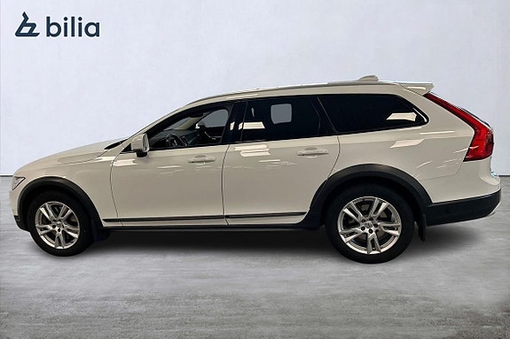 Volvo V90 Cross Country 3 of 21