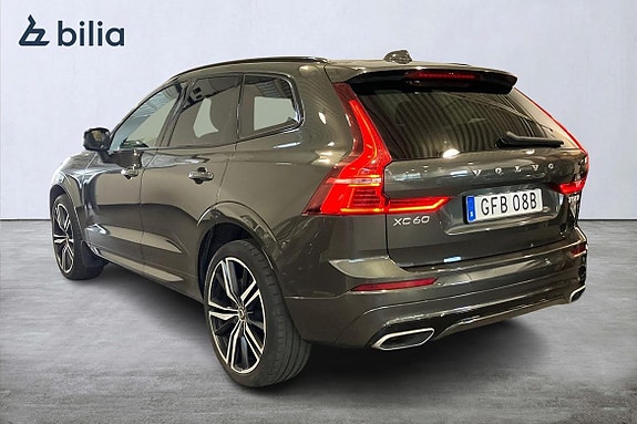 Volvo XC60 2 of 22