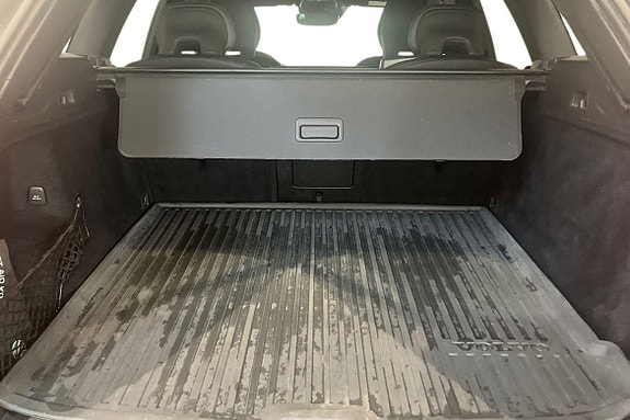 Volvo XC60 12 of 22