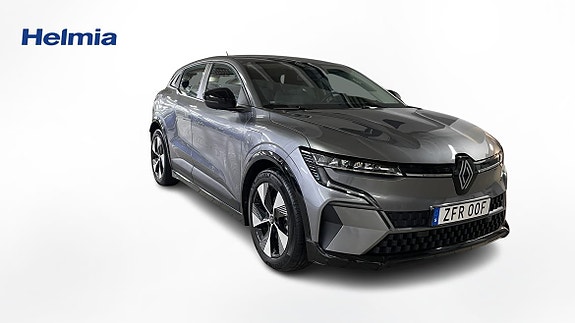 Renault Megane E-Tech 5 of 5