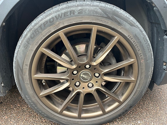 Toyota C-HR 14 of 19