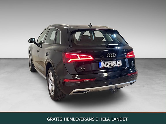 Audi Q5 4 of 5