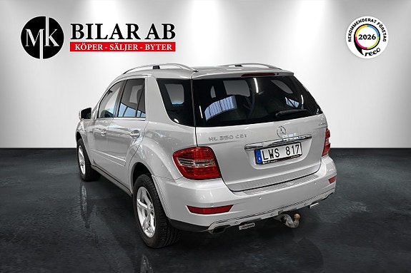 Mercedes-Benz ML350 6 of 13