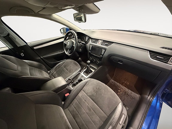 Skoda Octavia 15 of 18