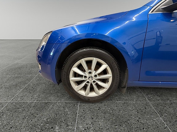 Skoda Octavia 14 of 18