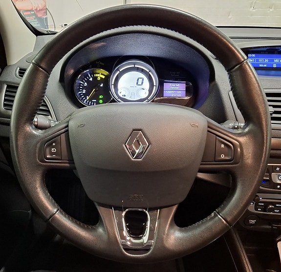 Renault Megane 16 of 22