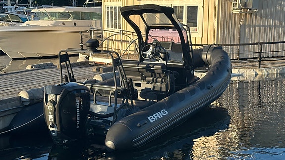 Brig Navigator 610 -2018 2 of 5