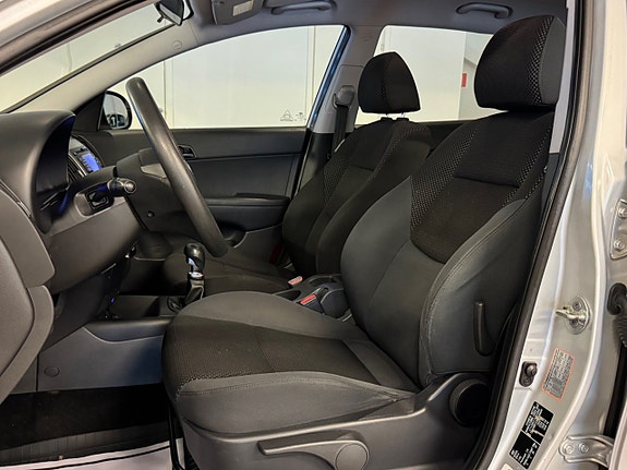 Hyundai i30 16 of 27