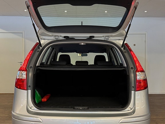 Hyundai i30 11 of 27