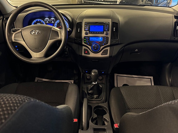 Hyundai i30 23 of 27