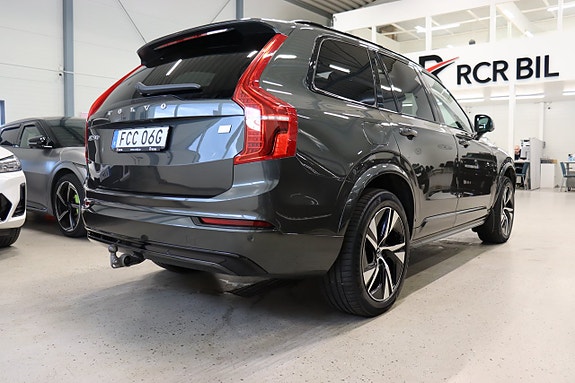 Volvo XC90 5 of 30