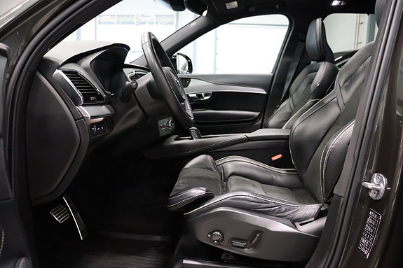 Volvo XC90 7 of 30